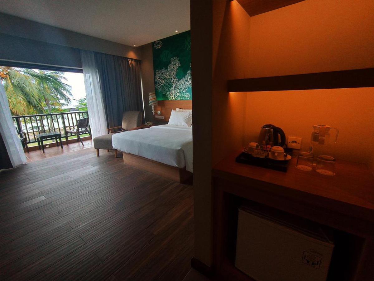 Manado Tateli Resort And Convention Экстерьер фото