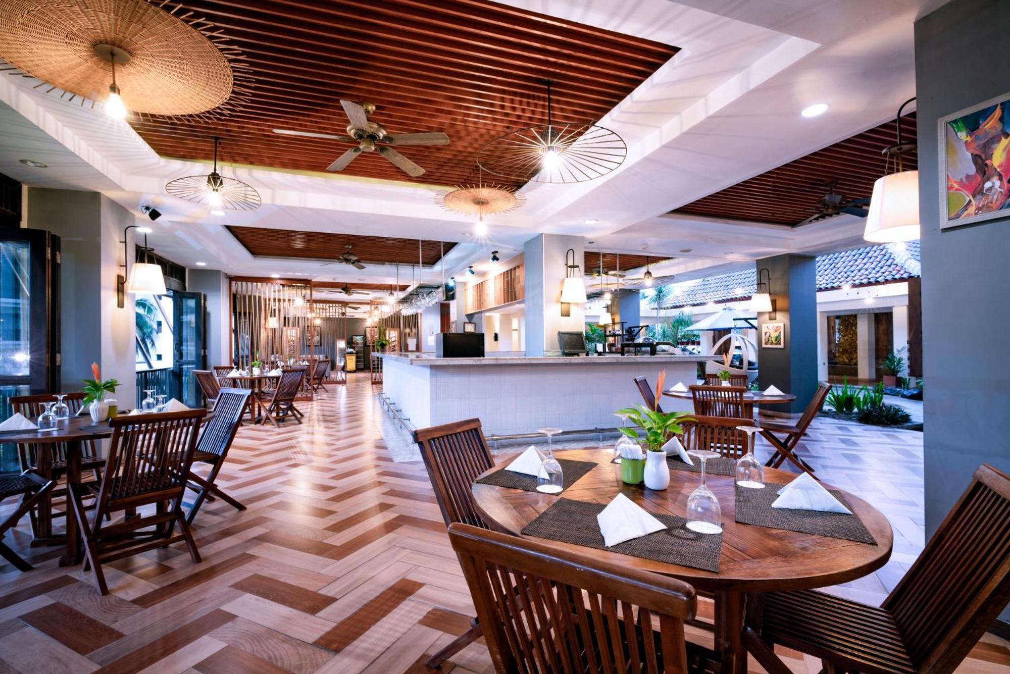 Manado Tateli Resort And Convention Экстерьер фото